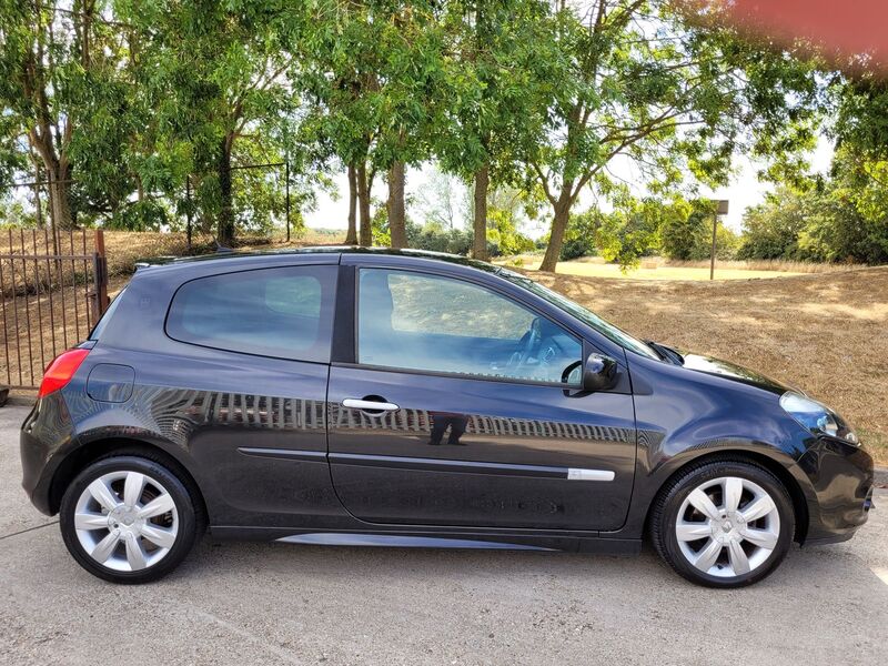 RENAULT CLIO