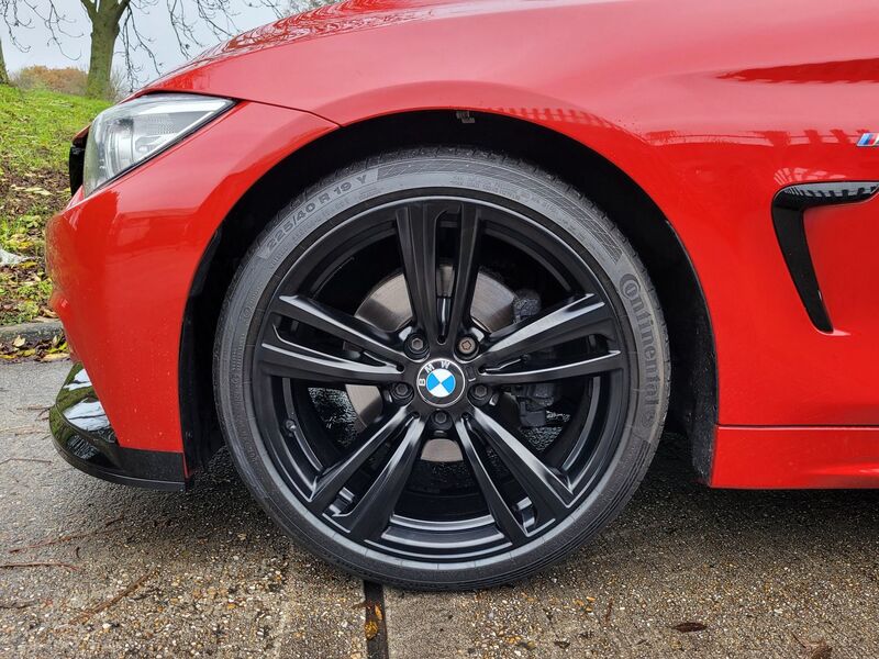 BMW 4 SERIES