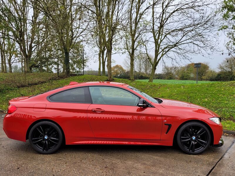 BMW 4 SERIES