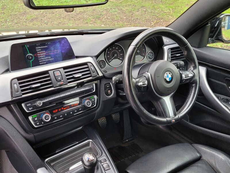 BMW 4 SERIES