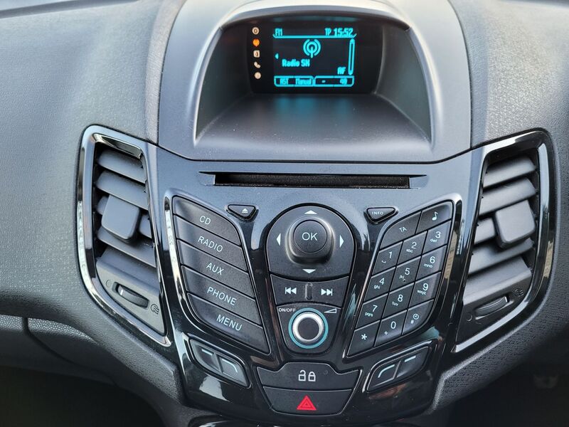 FORD FIESTA