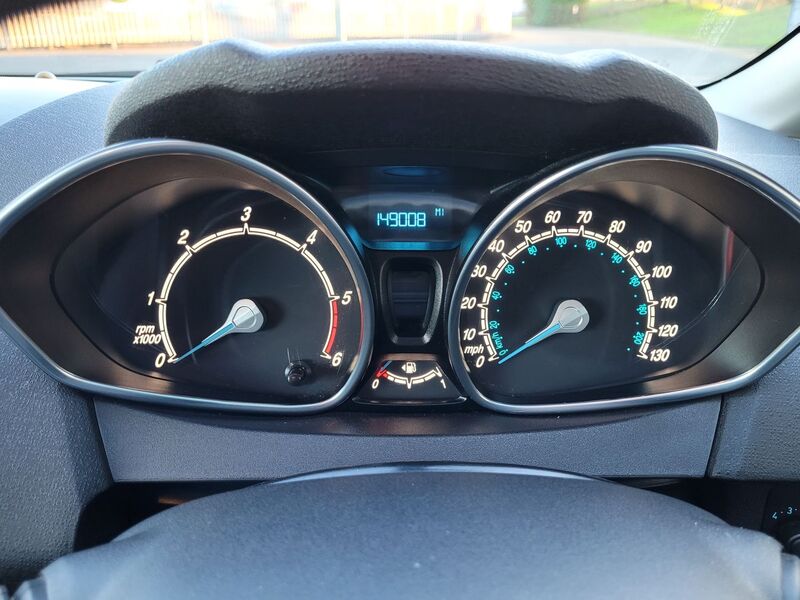 FORD FIESTA