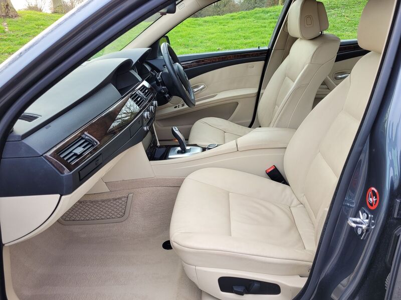 BMW 5 SERIES