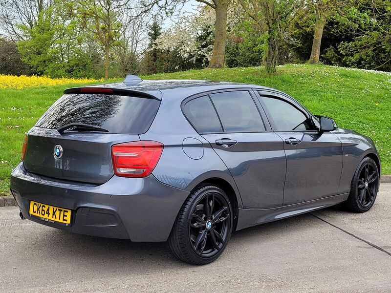BMW 1 SERIES
