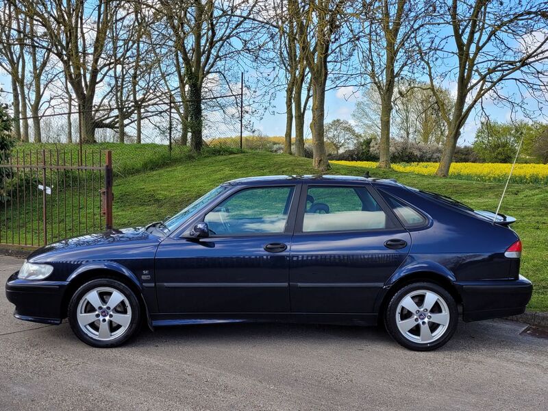 SAAB 9-3