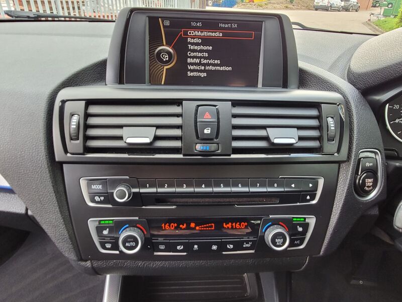 BMW 1 SERIES