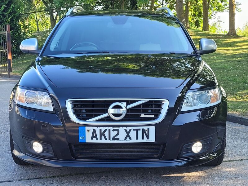 VOLVO V50