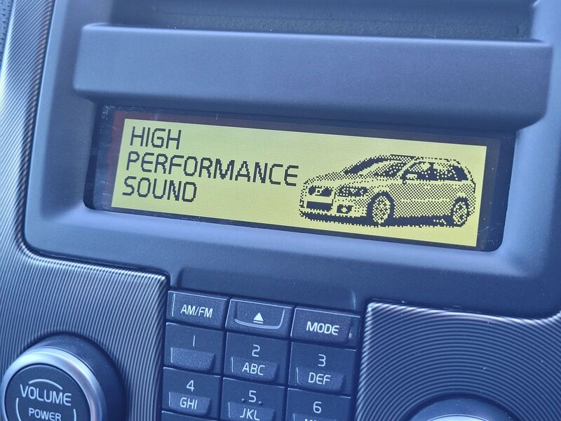 VOLVO V50