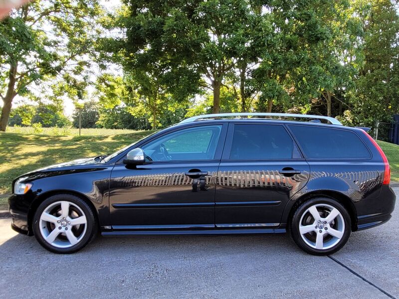 VOLVO V50