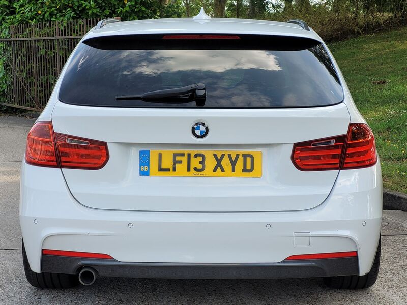 BMW 3 SERIES