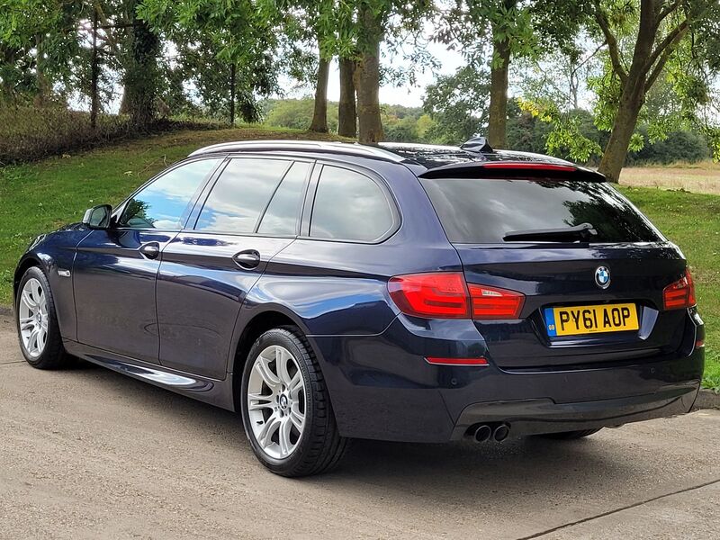 BMW 5 SERIES