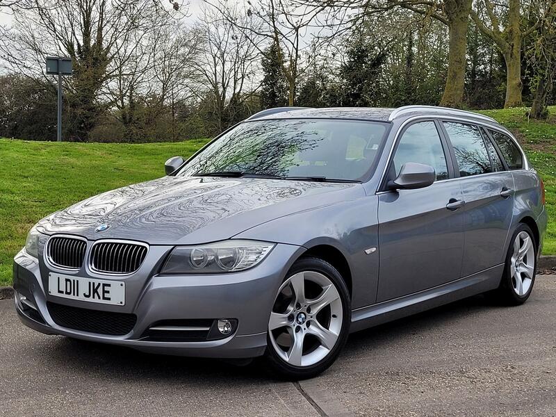BMW 3 SERIES