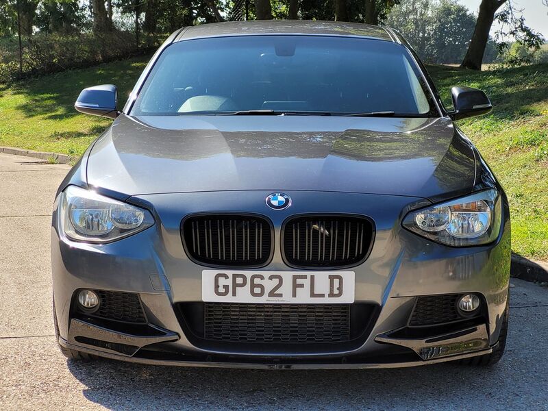 BMW 1 SERIES
